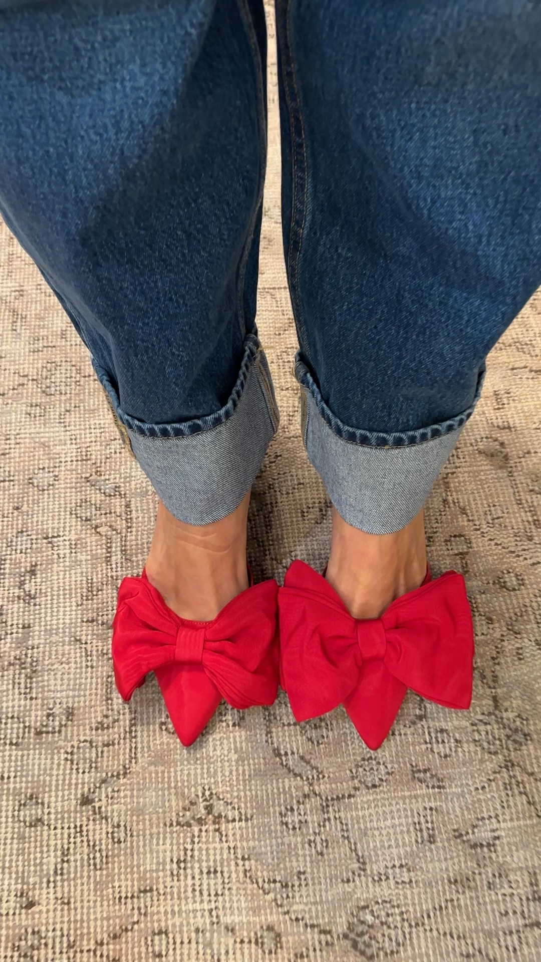 Cutest holiday shorts at target. On sale for $29 this weekend! 

#LTKSeasonal #LTKHoliday #LTKSaleAlert