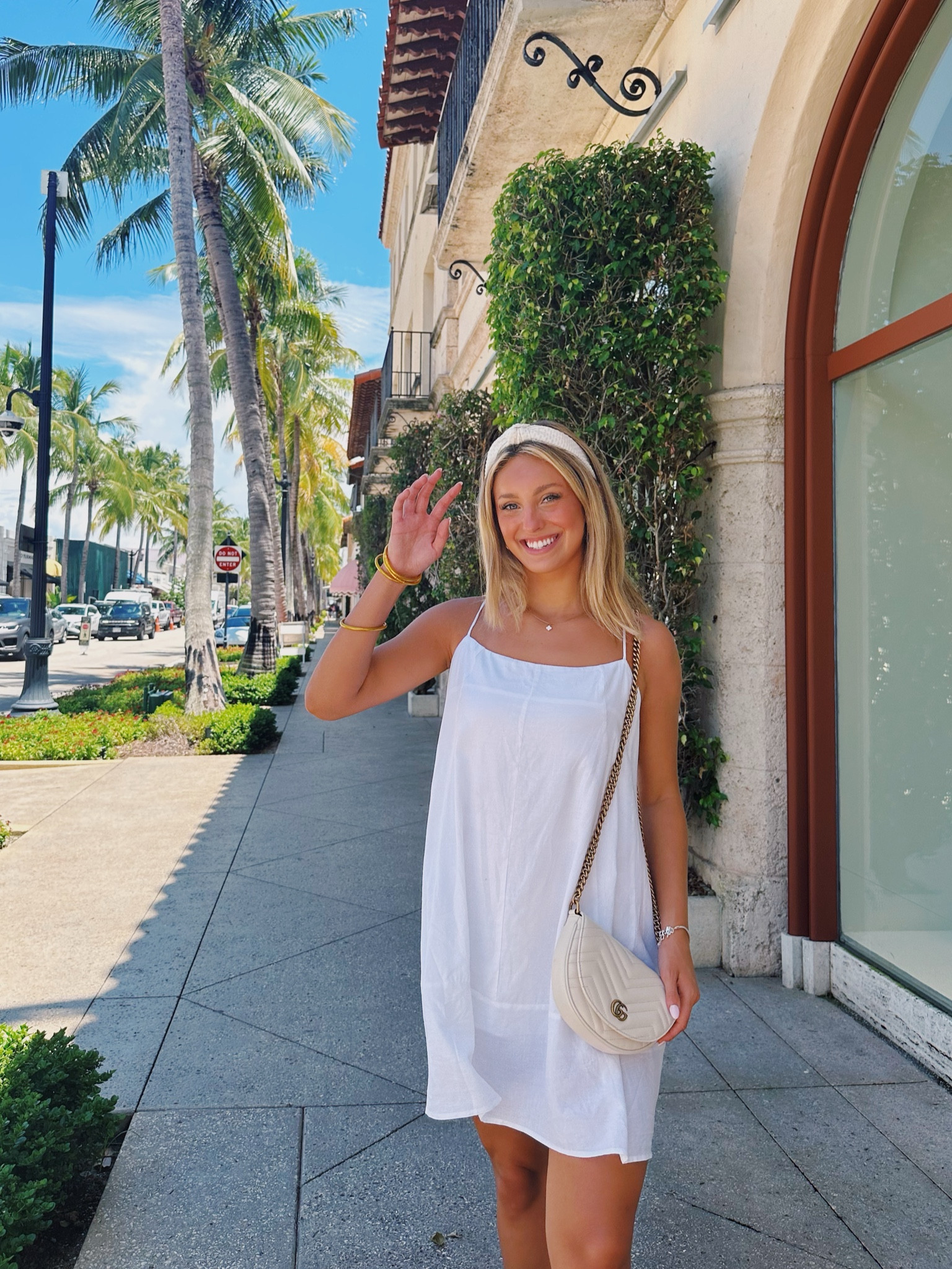 dress is from salty shack but i linked a similar one!!!!💖💖