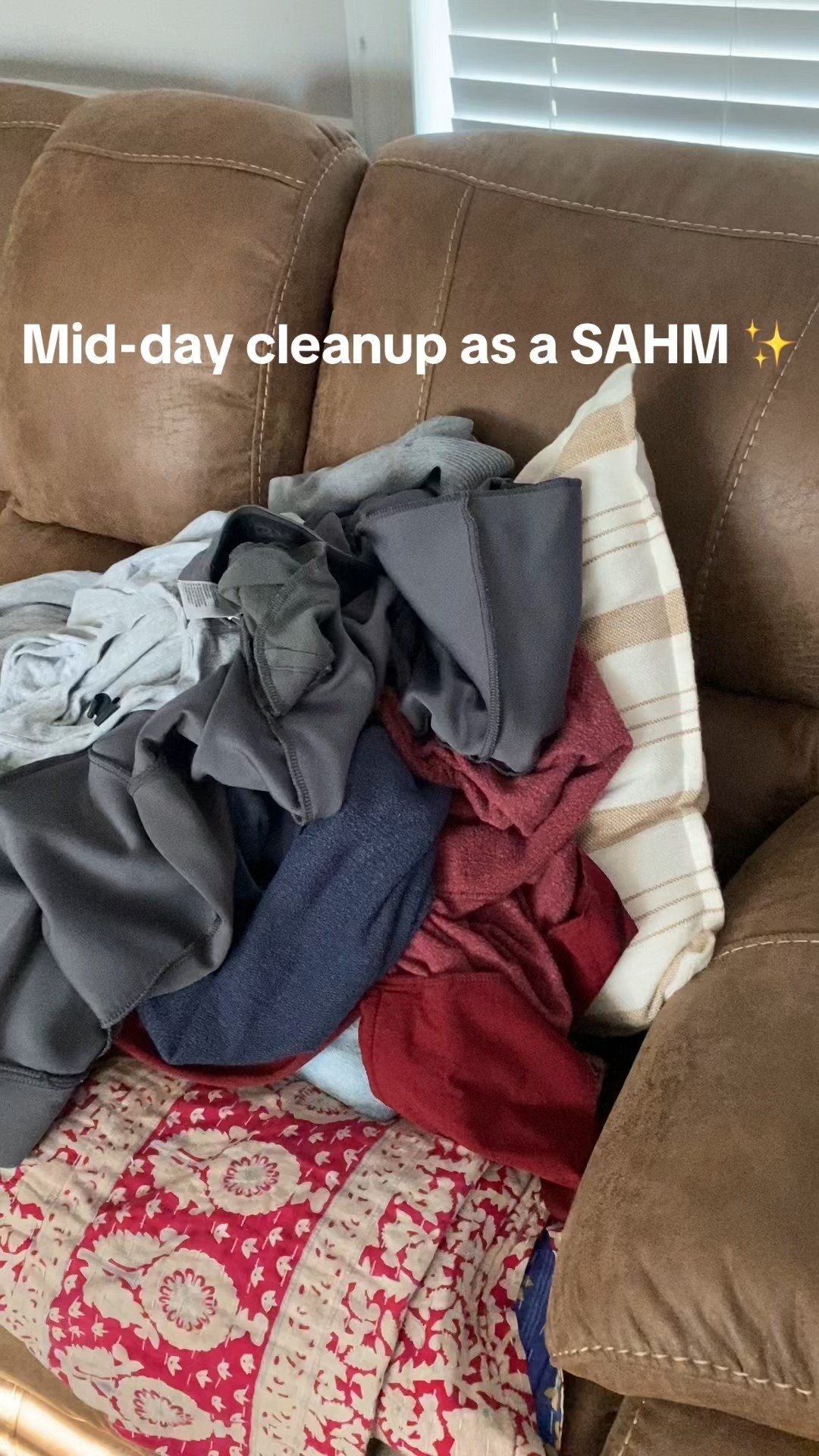 I had multiple people message me about my Christmas pjs! And yes I know Christmas in March BUT they are so cute! @american eagle #christmas #grinch 

#LTKootd #LTKmomlife #LTKmorningroutine