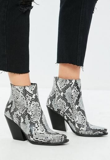 Missguided - Grey Snake Print Curved Heel Western Chelsea Ankle Boots | Missguided (UK & IE)