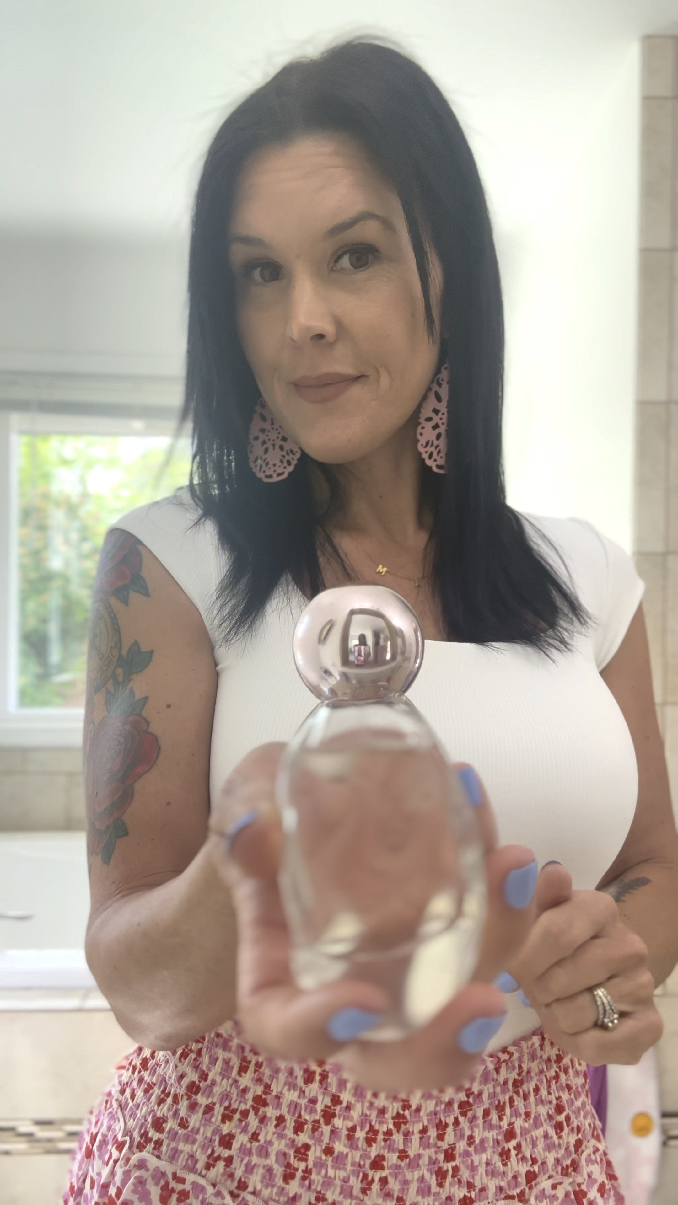 The NEW Kylie Jenner Cosmic perfume ✨ everyone will be asking what you’re wearing!!! 
.
#frangrancereview #cosmickyliejenner #kyliecoametics #perfume #cosmic #cosmicperfume #ulta #ultafavorites

#LTKbeauty #LTKGiftGuide