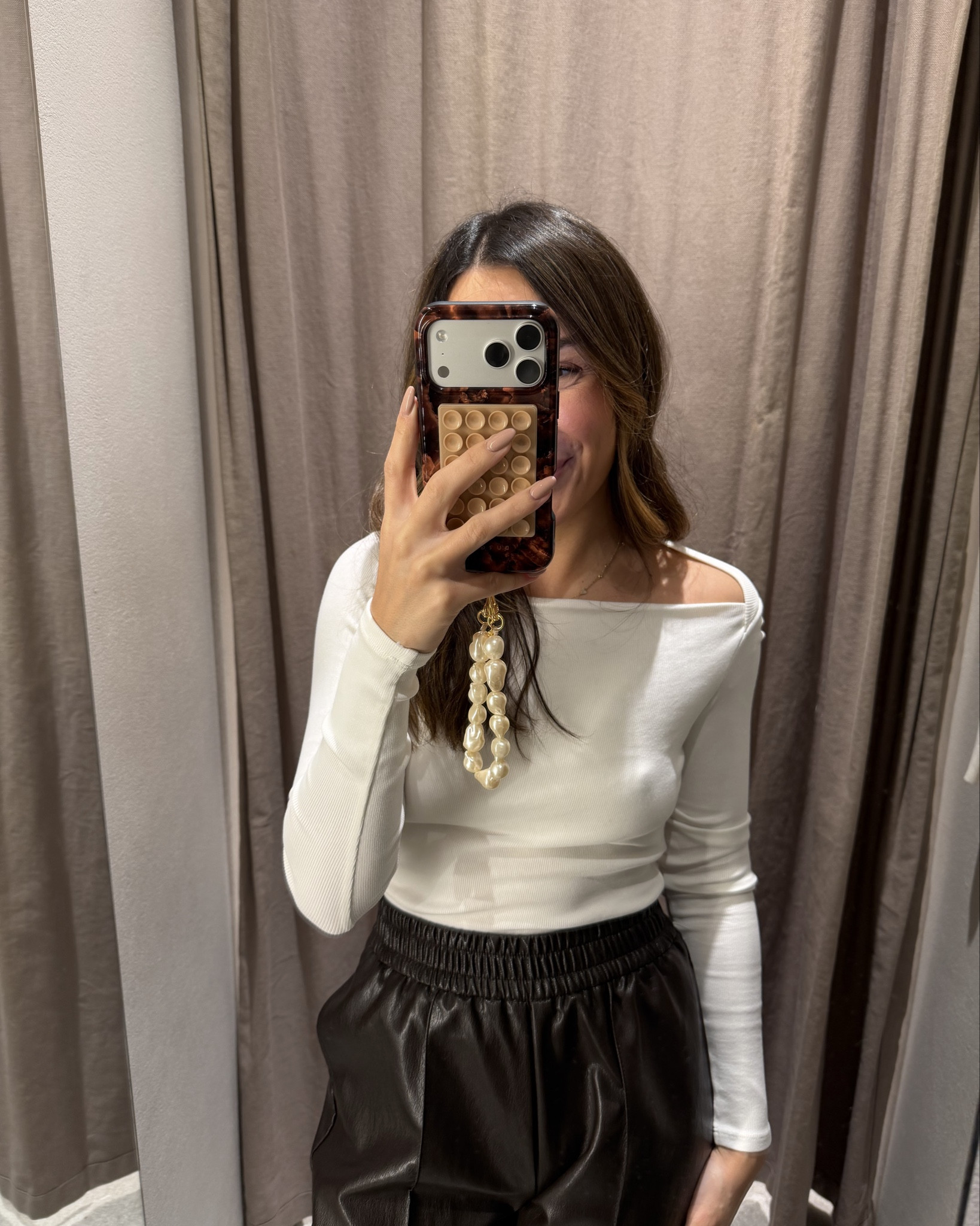 Small top xs pants! 

#LTKPetite #LTKFindsUnder100 #LTKFindsUnder50