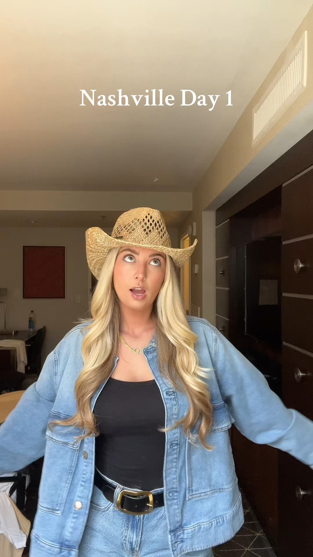 Nashville Day 1 


#LTKStyleTip #LTKWatchNow #LTKU