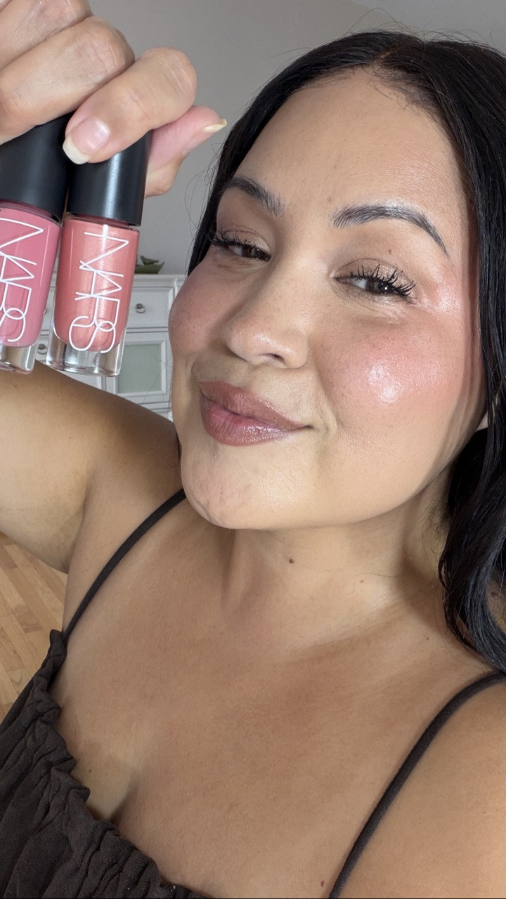 50 year old review of the new @narsissist Insatiable Liquid Blush shades O and O Fantasy.

Products can always be found in my bio/LTK

#matureskinmakeup #over50makeup #over40beauty #liquidblush #agingskin

#LTKOver40 #LTKBeauty