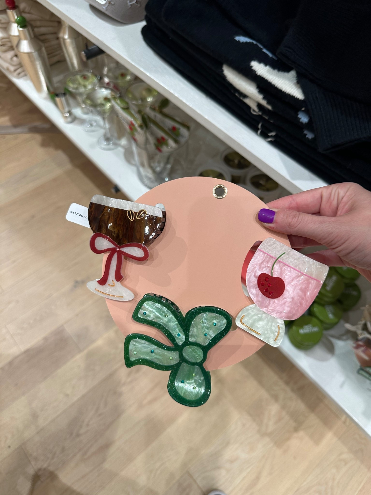 How cute are these little hair clips? I love the Epresso martini clip! The set of 3 is $38! Such a cute gift for the holidays!

#LTKGiftGuide #LTKStyleTip #LTKFindsUnder50