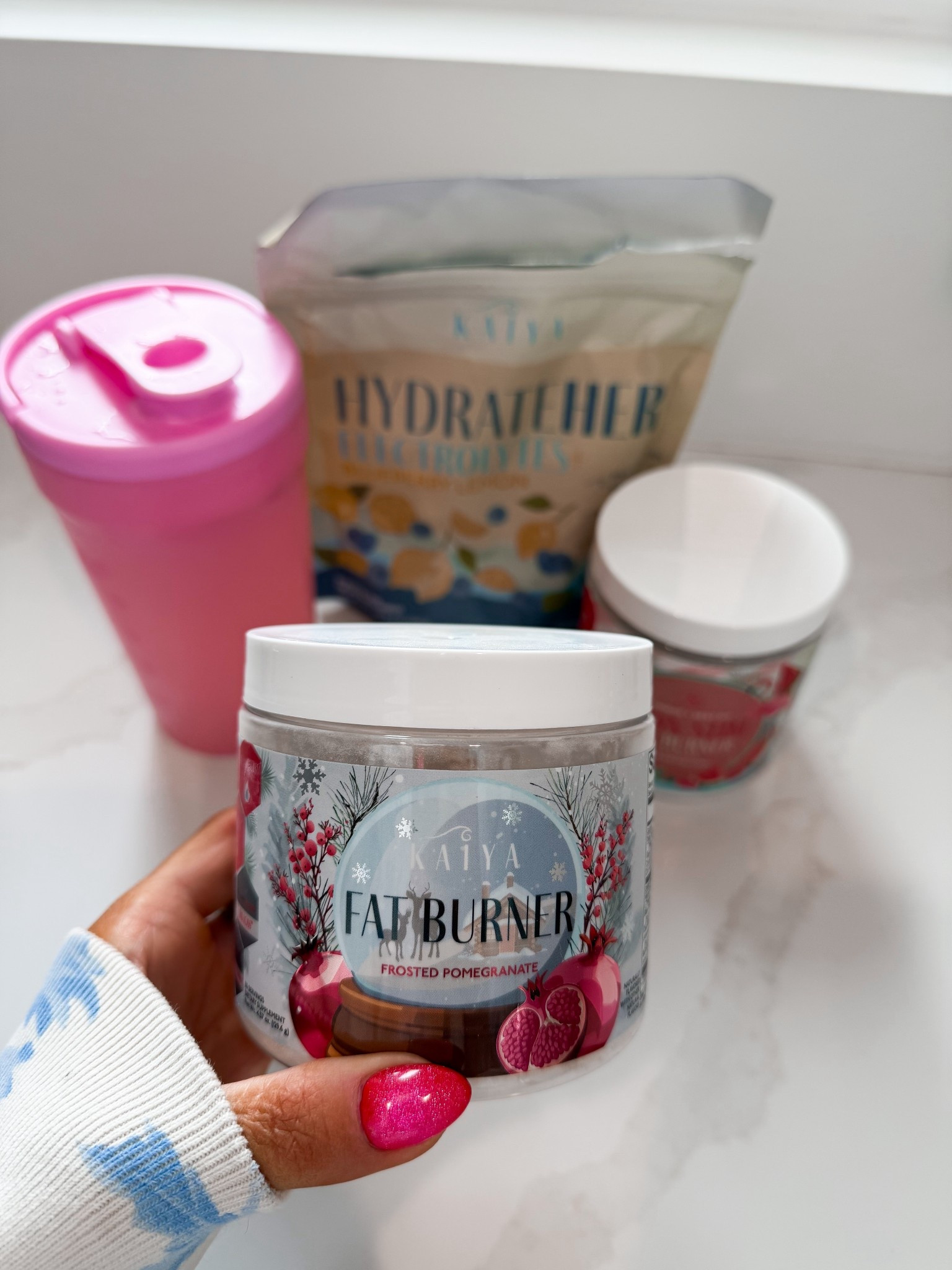 My daily favorites! I take the fat burner every single morning, it gives me energy m, brain clarity & helps my metabolism! Their hydrateher is also a must have! It’s not too salty, actually taste good and keeps you hydrated! 

#LTKselfcare #LTKActive #LTKfitnessgoals