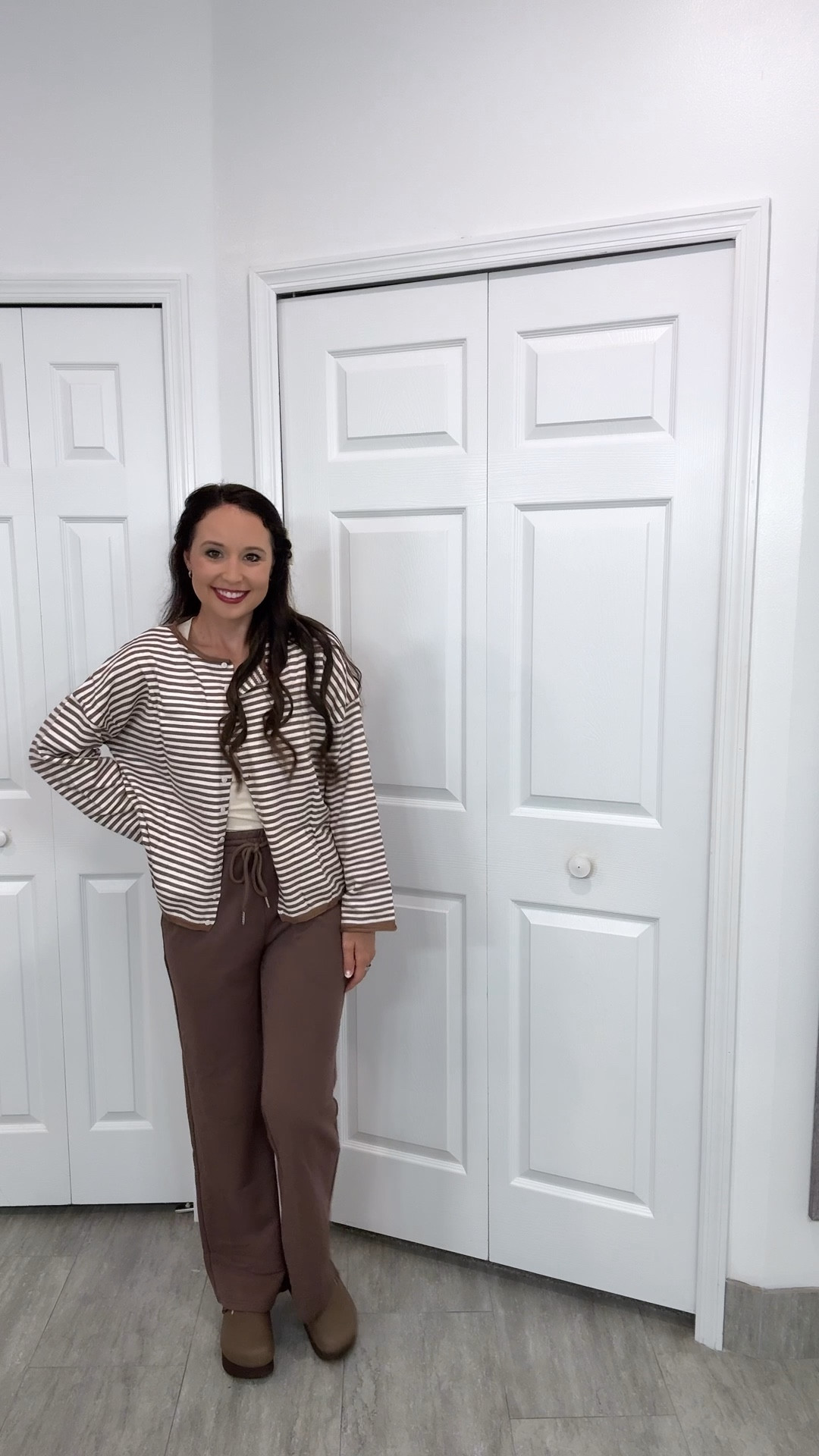 Comfy and cute fall loungewear 
Striped cardigan 
Sweatpants
Wearing size small 

#LTKCyberWeek #LTKHoliday #LTKootd