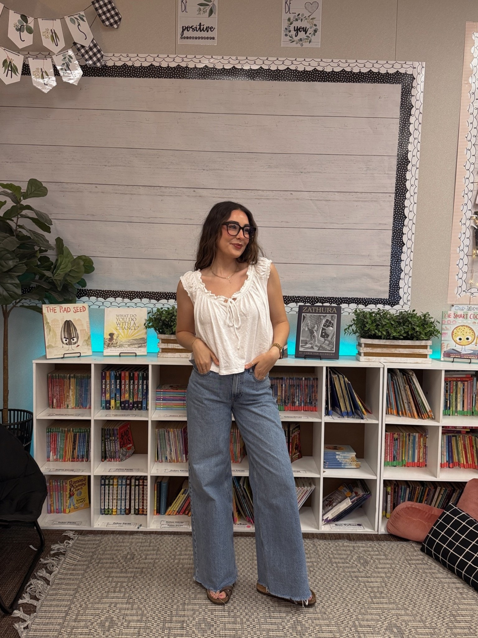 Top: small (comes in tons of colors)
Pants: 27 Long
Shoes: 39 (size 8)

#LTKdayinmylife #LTKgrwm #LTKootd