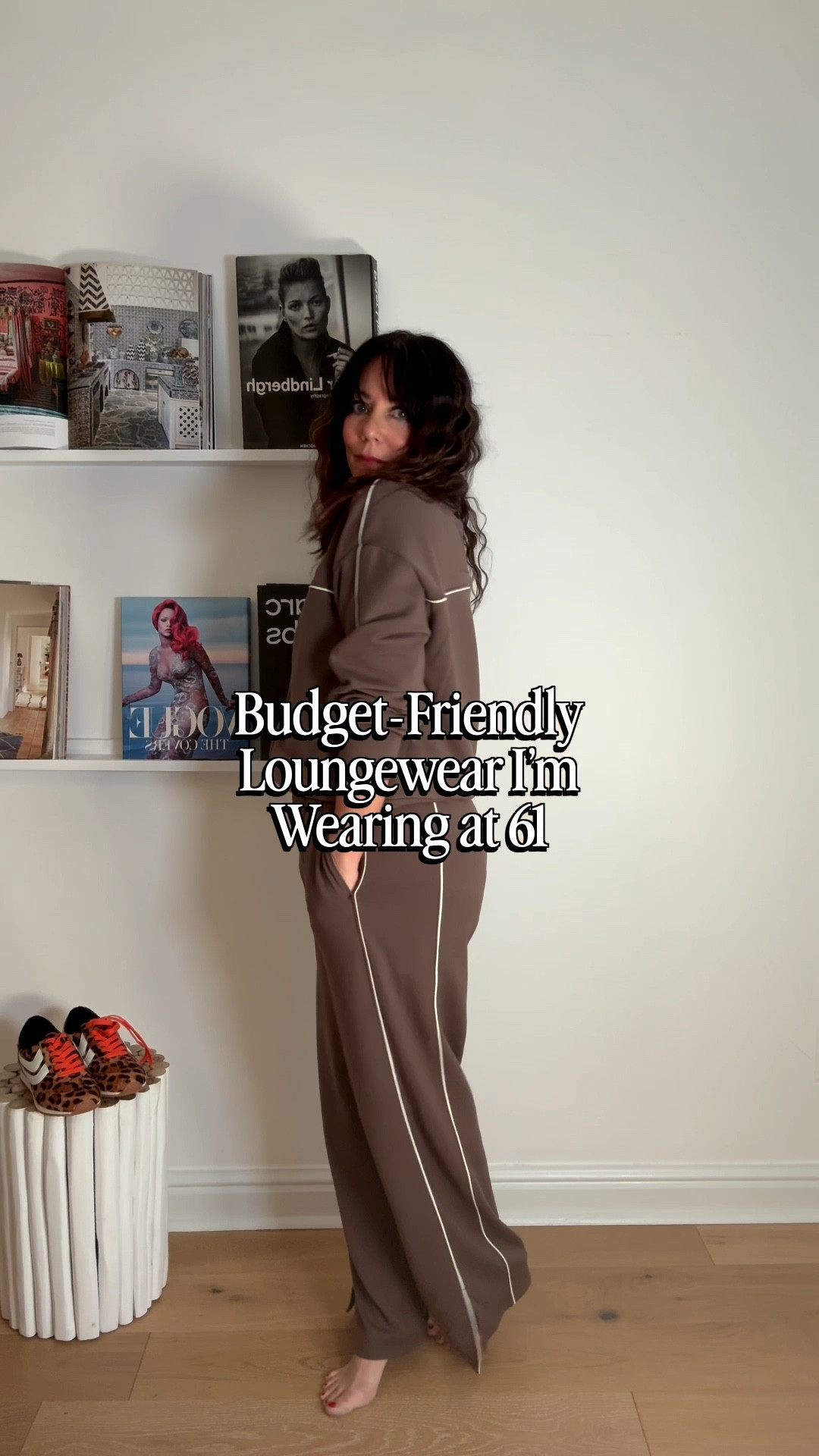 Great pieces that just dropped @nordstromrack - shop my links below because chances are your local store won’t have all the sizes and colors! 
Wearing medium in pants and small in tops 
#nordstromrackpartner 
#rackscore 


#LTKFindsUnder50 #LTKmomlife #LTKSaleAlert