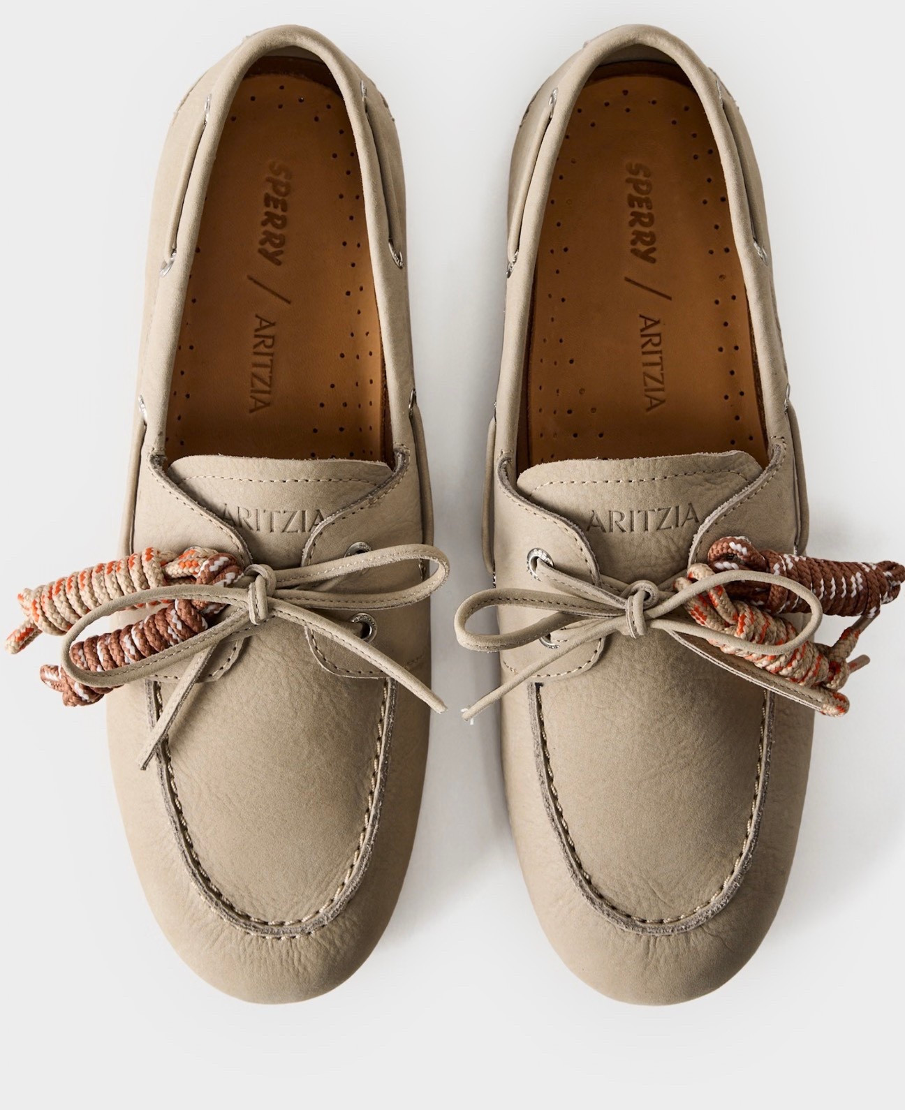 Immediate, yes…I am loving the comeback of a boat shoe. Leave it to Aritzia to make Sperry great again. ⚓️