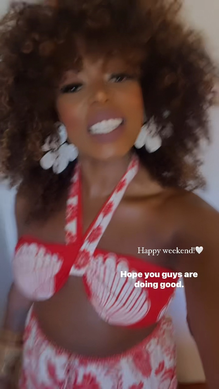 Obsessed with these two pieces sold separately & not the exact matching set that came together but I love them together & it’s by the same brand! My Disney princess look for sure! Paired with flat sandals & I’m ready! Nipple covers are a must when wearing this & the structure of the crop top means sucking it in & sitting straight is key!!

#LTKSummerSales #LTKSeasonal #LTKVideo