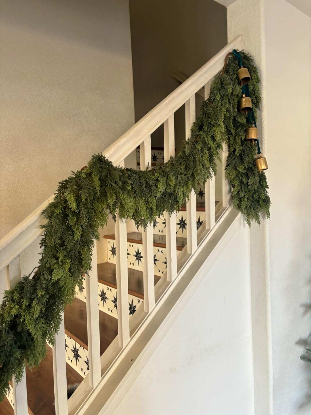 Cedar Christmas Garland with Lights for Mantle - Decorations 9ft Realistic Lighted Faux Pine Garl... | Amazon (US)