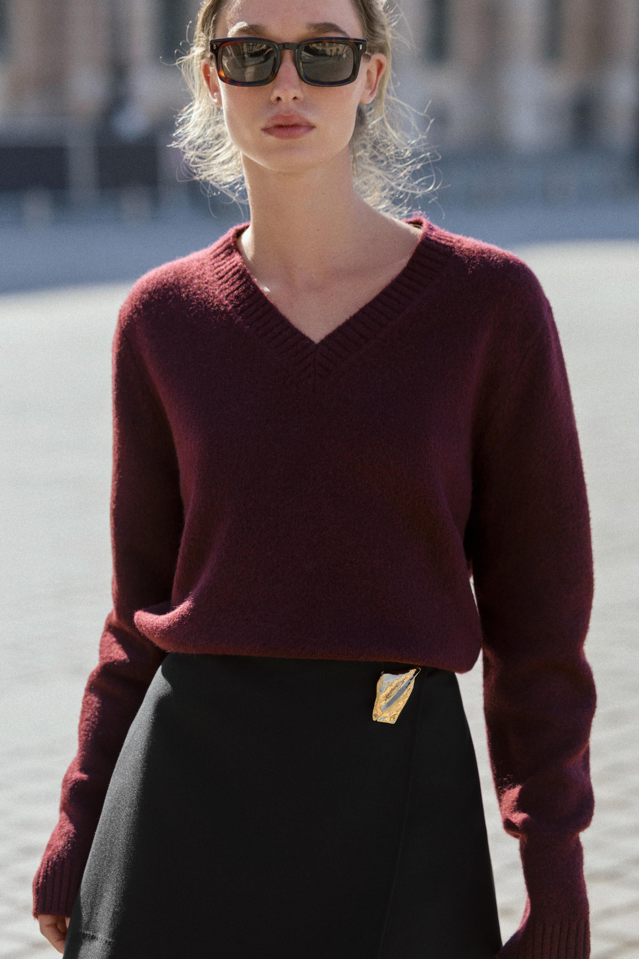 V-NECK KNIT SWEATER | Zara US