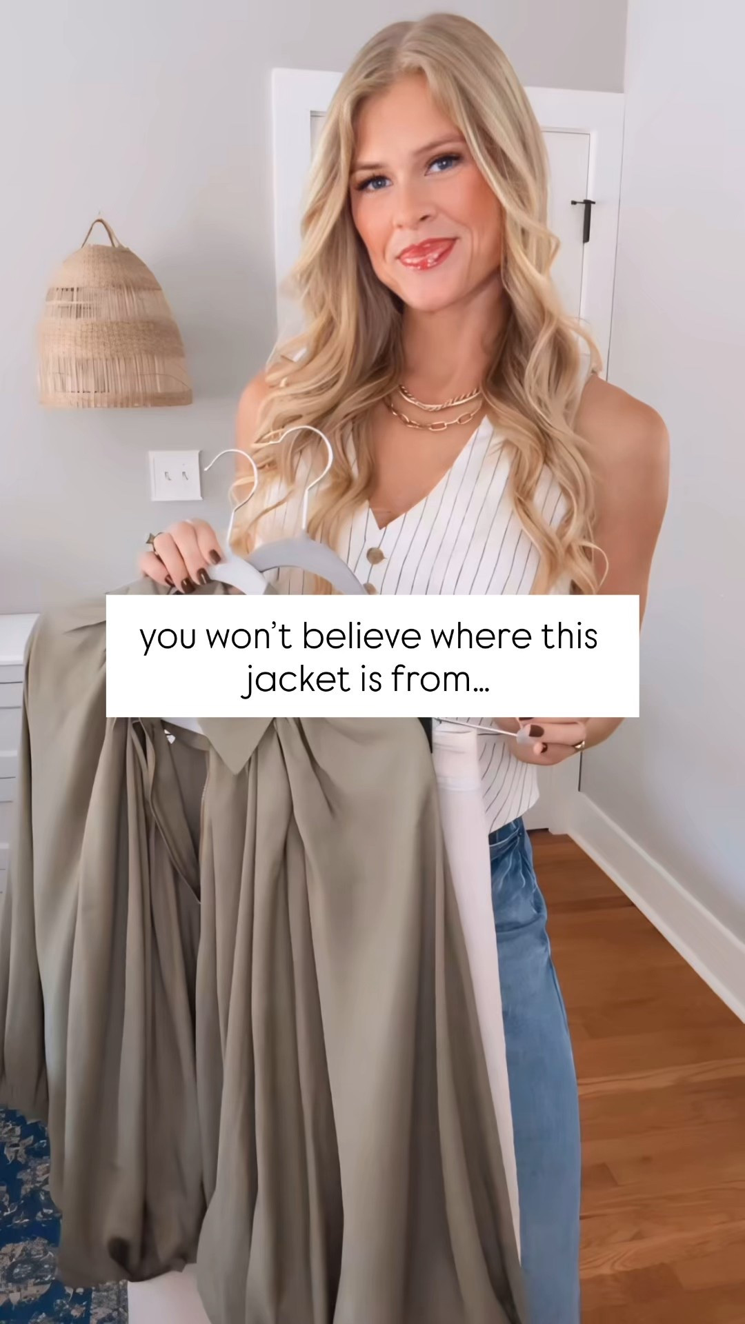 I still can’t believe this jacket is from Amazon… it’s giving EXPENSIVE 👏🏼

Wearing size small!

#amazondeals #amazonmusthave #momstyle #winterstyle #winterfashion 

#LTKGiftGuide #LTKCyberWeek #LTKHoliday