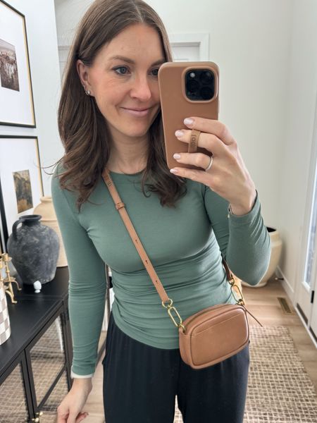Madewell sale! My fav mini crossbody is on sale plus 25% off for insiders (it’s free to join). The black color is on major sale! It fits my iPhone 15 pro, plus car keys and chapstick 👌 linking the medium size too  

#LTKitbag #LTKsalealert #LTKfindsunder100