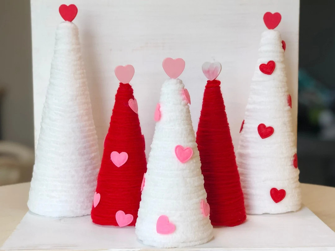 Yarn Trees Valentine Decor - Etsy | Etsy (US)