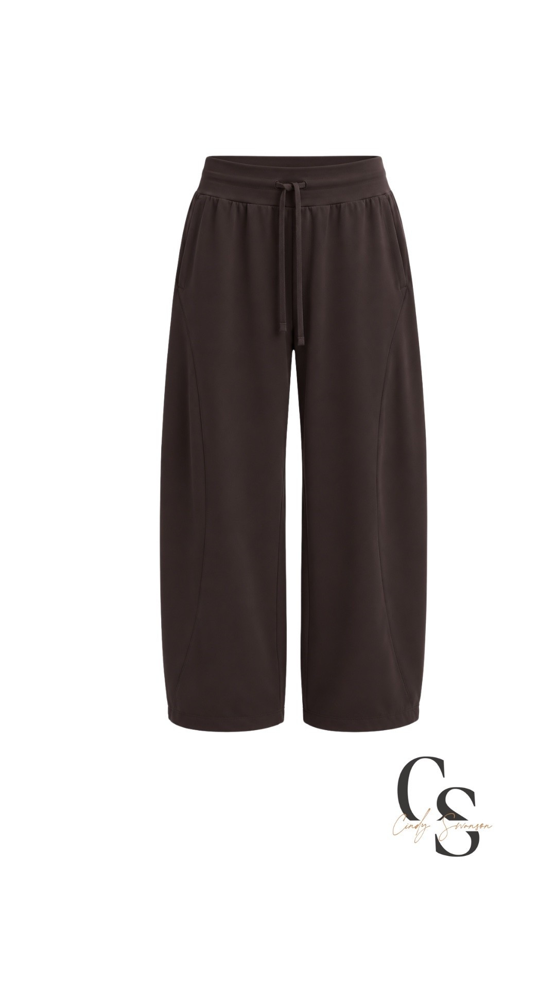 These Groove Low-Rise Relaxed Cinch Pants are such an easy addition to my everyday wardrobe. I love the relaxed shape in this rich chocolate brown, it’s an effortless alternative to jeans and works beautifully with a simple white tee, cozy sweater, or button-down. Add loafers or ballet flats for a polished finish, and you have an easy outfit for errands, travel, lunch, or a casual day out.

#LTKootd #LTKOver40 #LTKdayinmylife