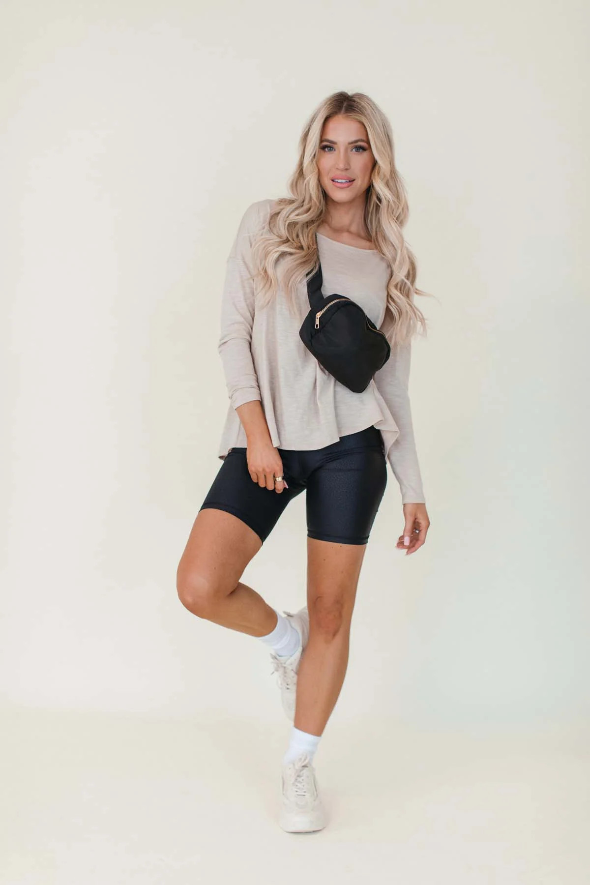 Adjustable Waist Belt Bag Black | The Post