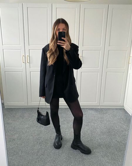 Ways to wear black tights 🖤

Oversized black blazers are my go-to layer to smarten up an outfit this time of year. I wear a black jumper and skirt underneath but you could also wear a jumper dress. My boots are old Zara and my tights are 40 denier from M&S. You could also wear this with heeled boots too. 



#LTKSeasonal #LTKGiftGuide #LTKstyletip