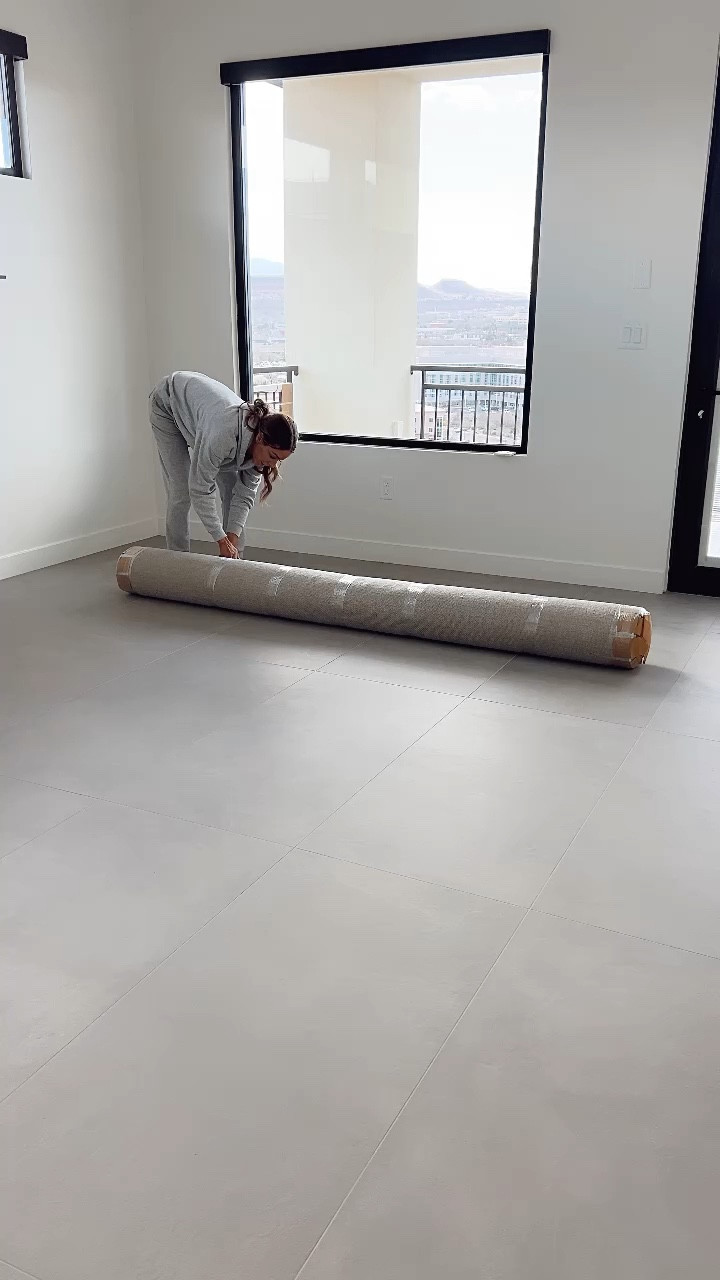 My favorite rug from last year! We have FOUR of them!! This is the ivory color.