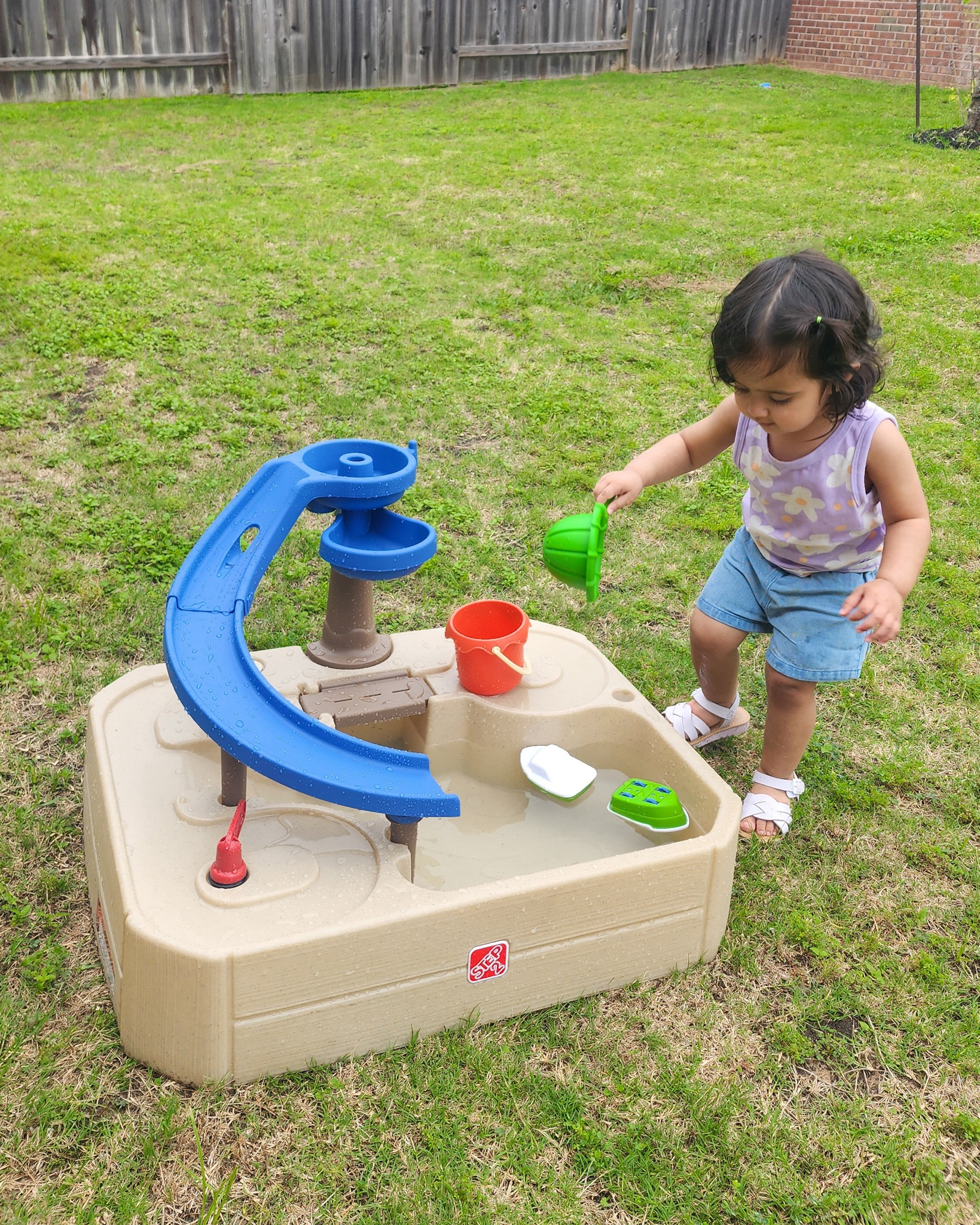The best water table , can be used on ground or table || my toddler outfit is from Target


Water table for kids
Step 2 water table
Toddler outdoor toys


#LTKSeasonal #LTKHome #LTKKids
