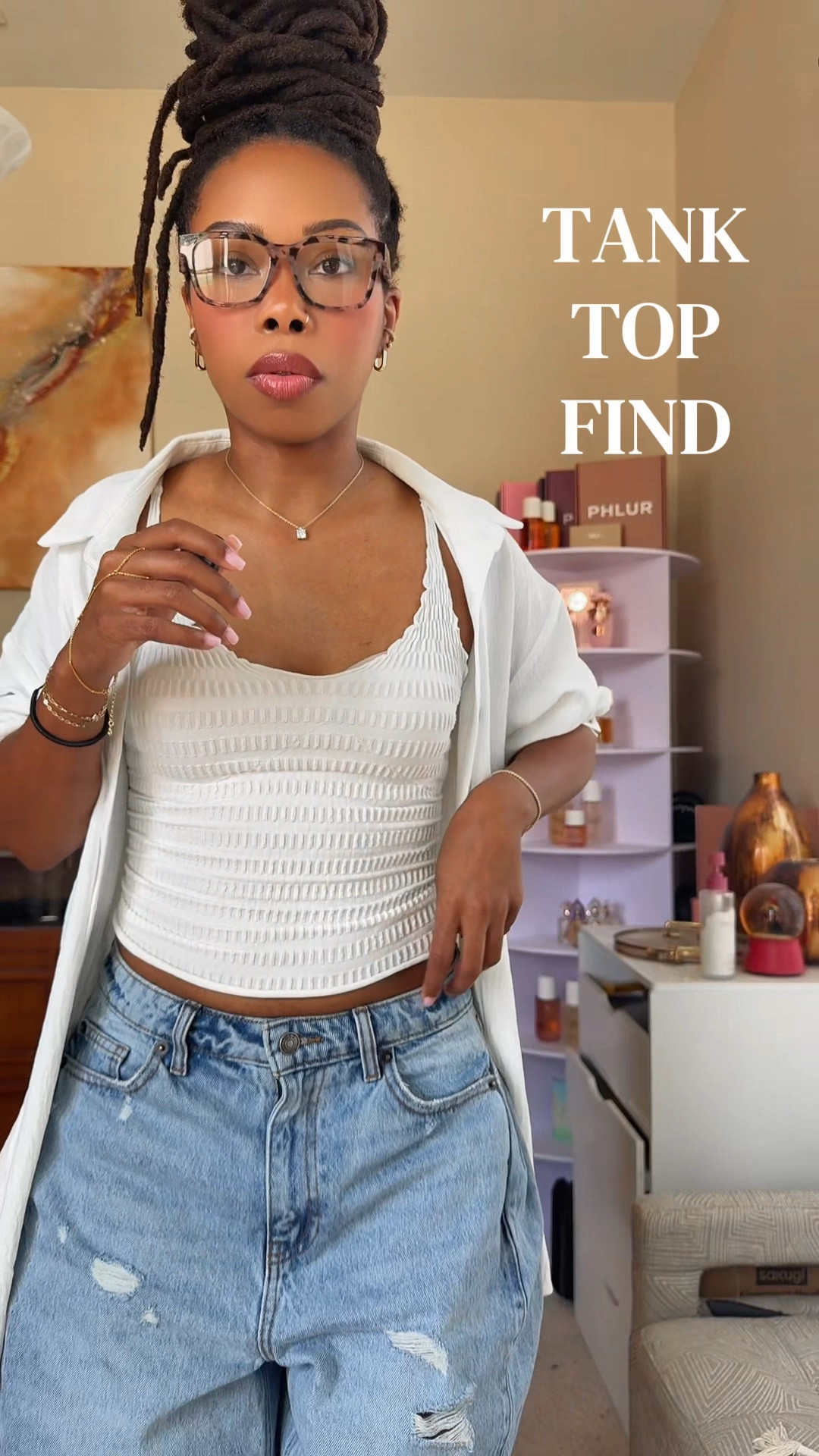 This is a perfect spring/ summer wardrobe essential. I love a good basic and this one is too cute!

#LTKPetite #LTKootd #LTKgrwm