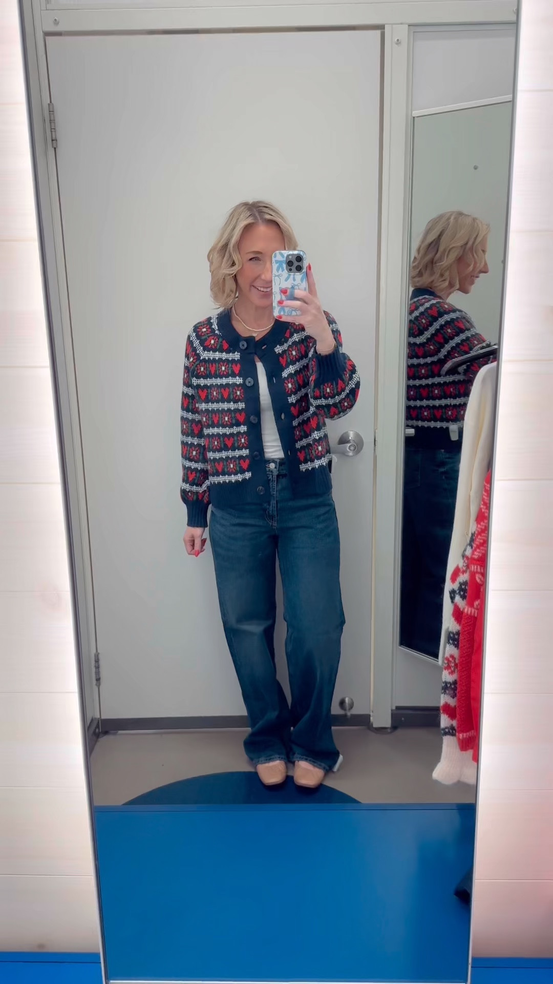 Old Navy - heart sweaters (Everything Extra 15% Off $80+ at Checkout) 

SoSoft Crew-Neck Printed Cardigan - Size Small. 

Extra High-Waisted Wide-Leg Jeans - size 0. Currently 30% off. 
 

 

#LTKSaleAlert #LTKFindsUnder50 #LTKSeasonal