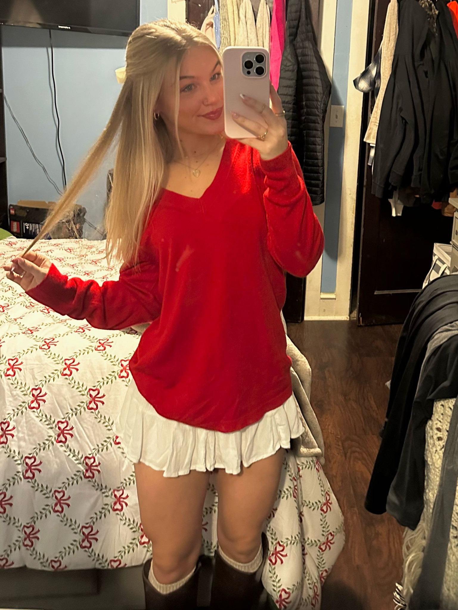 christmas / holiday outfit inspo 🎁 #christmasoutfit #holidayoutfit #winteroutfitinspo #holidayoutfitinspo #redsweater #whiteskirt #brownkneehighboots

#LTKHoliday #LTKFindsUnder50 #LTKStyleTip