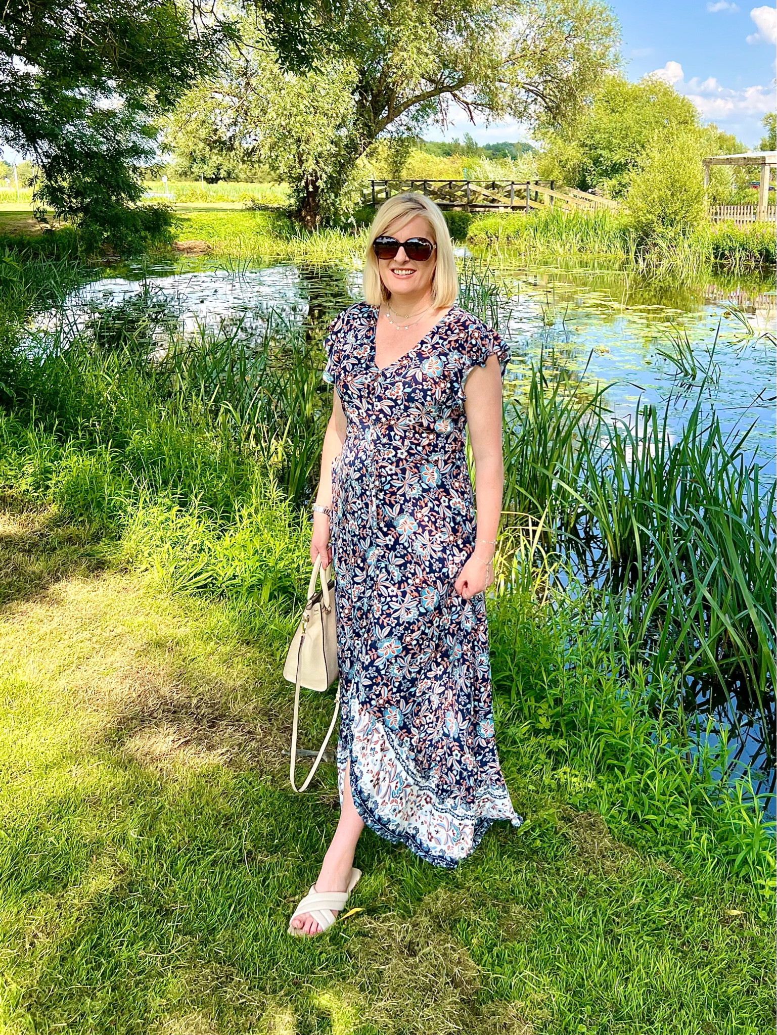 If you’re tall &amp; looking for a floral summer maxi dress then this one is on sale! It is longer at the back so flows nicely when you’re walking. 

U.K. blogger, 40 plus, tall, midsize. 



#LTKsummer #LTKstyletip #LTKsale