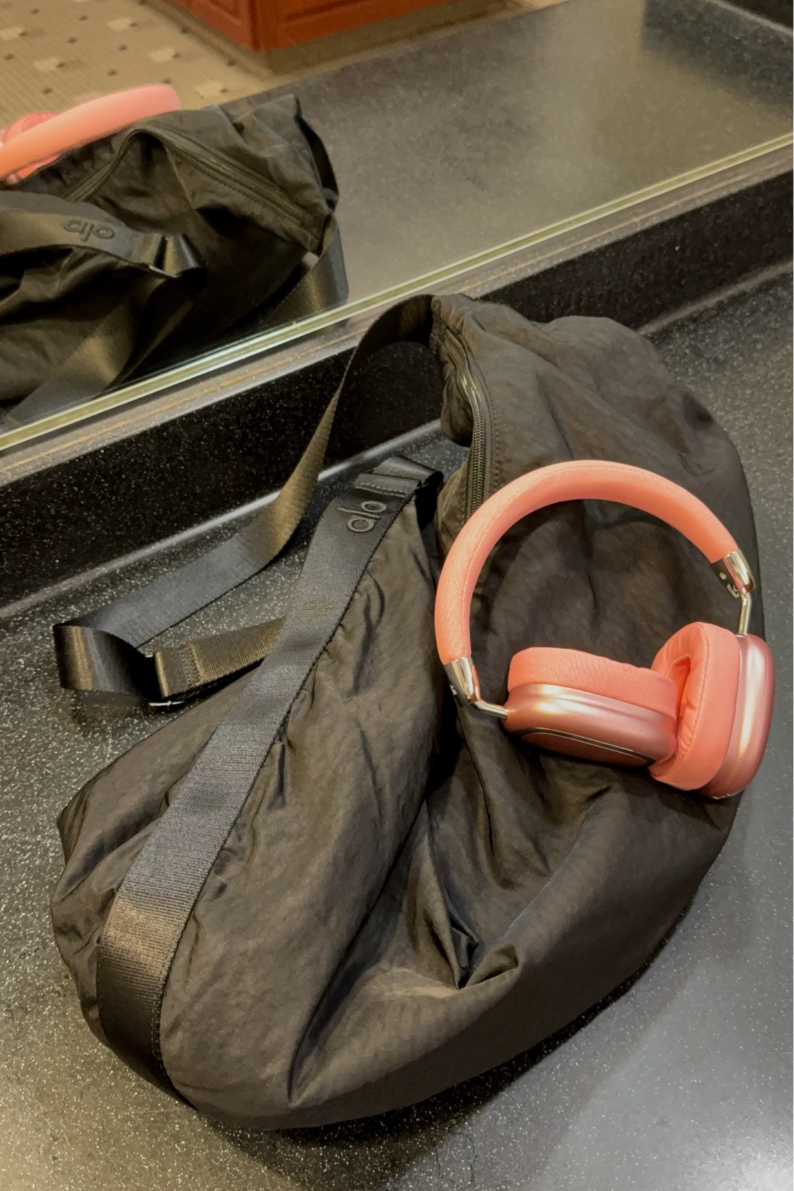 Loving my new gym bag 🏋️‍♀️

#LTKActive #LTKFitness