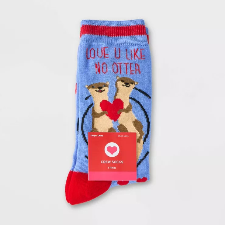 Women's Otter Valentine's Day Crew Socks - Blue/Red 4-10 | Target