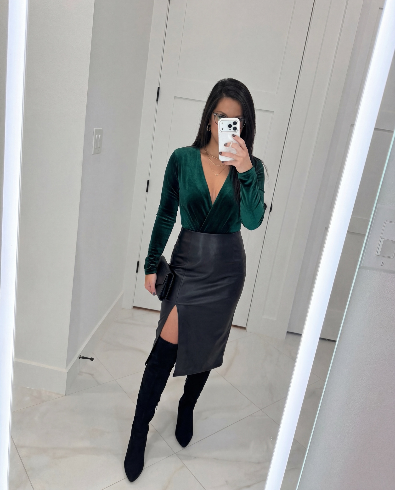 Love this date night look for holidays 🤍🖤

#LTKootd #LTKPetite #LTKHoliday