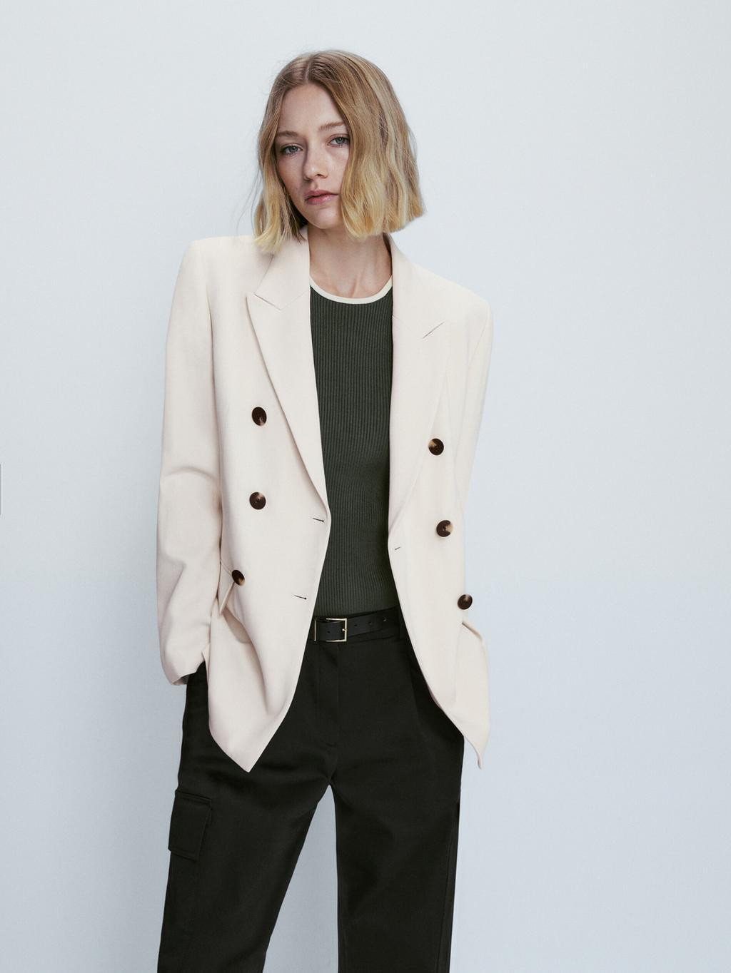 Double-breasted blazer with contrast buttons | Massimo Dutti US