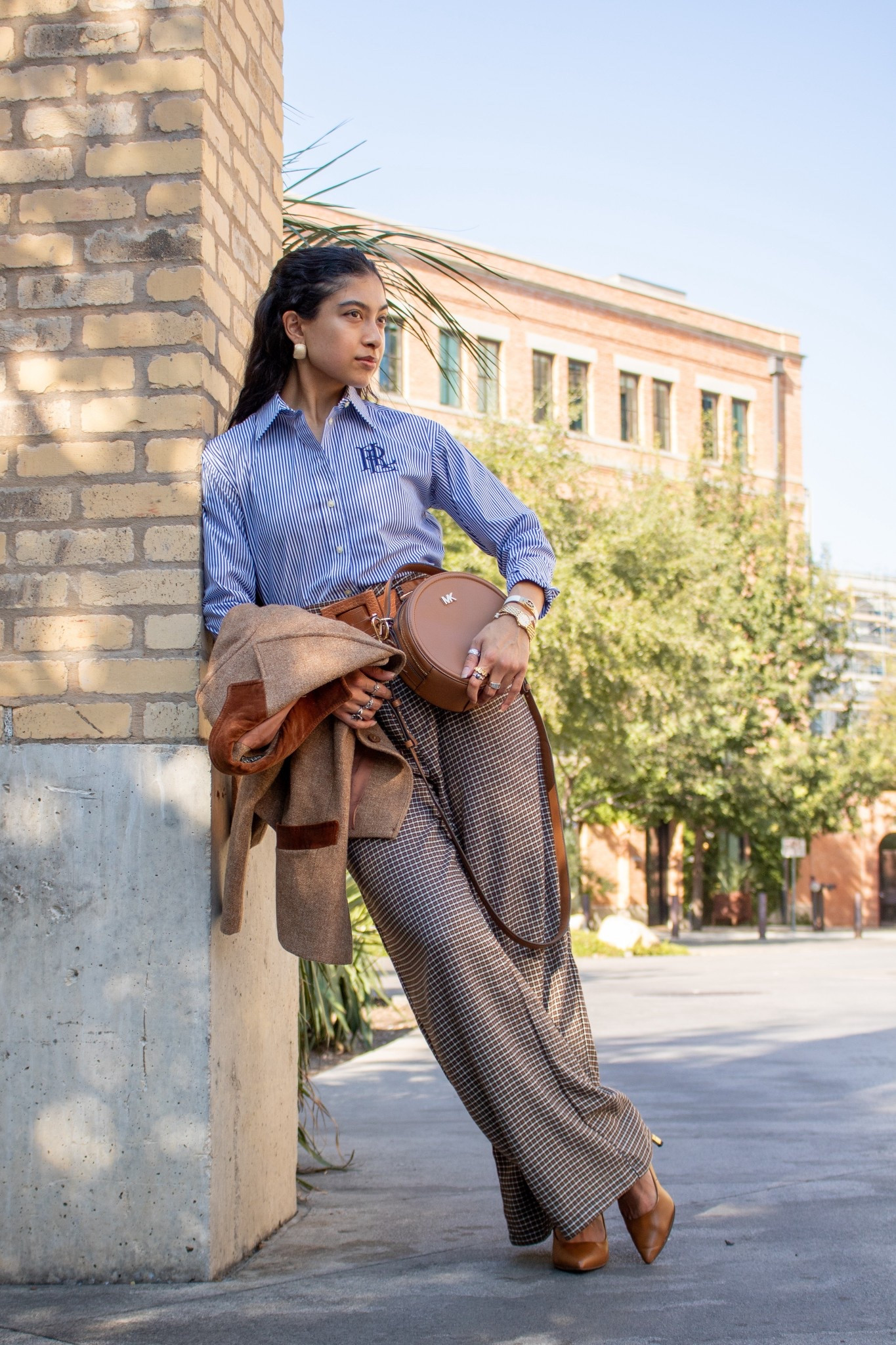 A Ralph Lauren Thanksgiving Moment 🍂💙 

- Embroidered Talph Lauren Pinstripe button down
- Brown Houndstooth Trousers



#LTKSeasonal #LTKootd #LTKHoliday