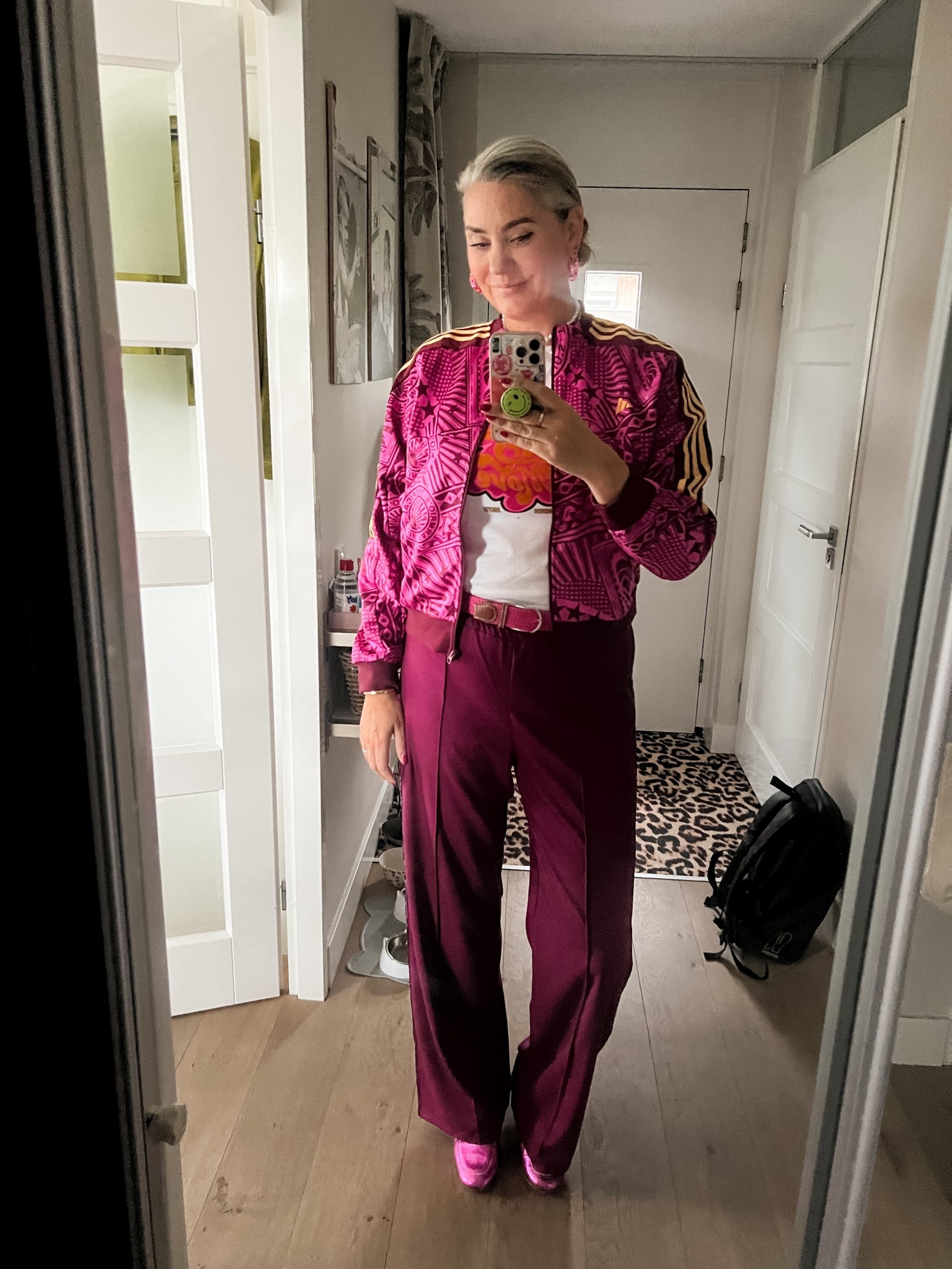 Ootd - Tuesday. Adidas x Farm Rio jacket over a printed t-shirt paired with burgundy trousers (Most Wanted, L/tall) and pink loafers. Elastic pink belt. 

 

#LTKspring #LTKnederlands #LTKeurope
