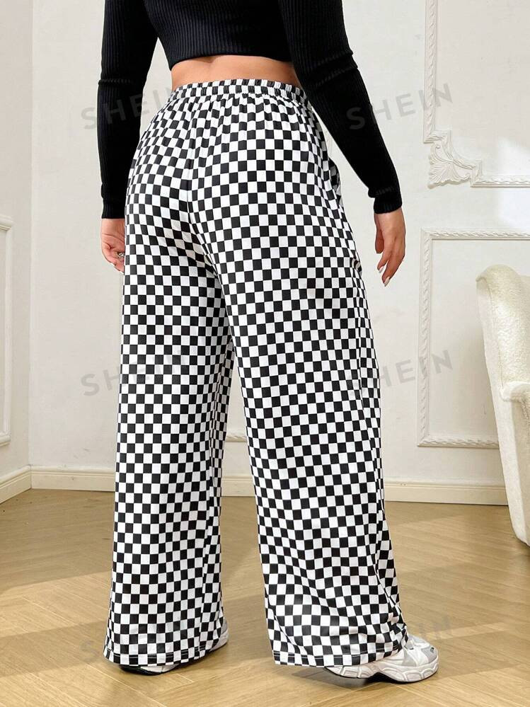 Color: Black and White | SHEIN