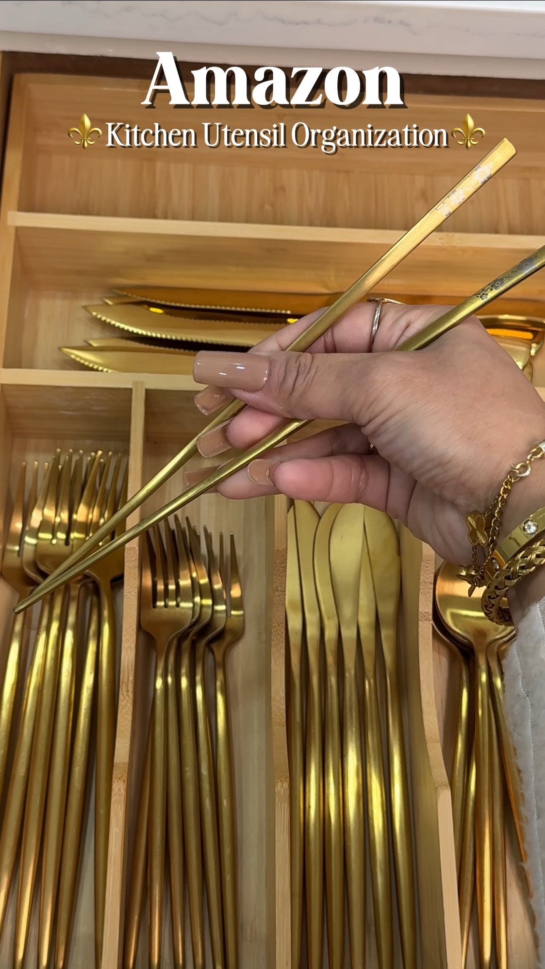 Kitchen Utensil Drawers Organization |Amazon Kitchen Finds | ASMR 

#LTKWatchNow #LTKFindsUnder50 #LTKHome