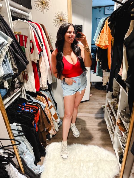 Fourth of July outfit

Went with comfy and casual for today since the high in Florida is like 97! 

Denim
Shorts 
Bodysuit 
Casual outfit 
Summer outfit 
Red, white and blue 
501 shorts 

#LTKMidsize #LTKxNSale #LTKSeasonal