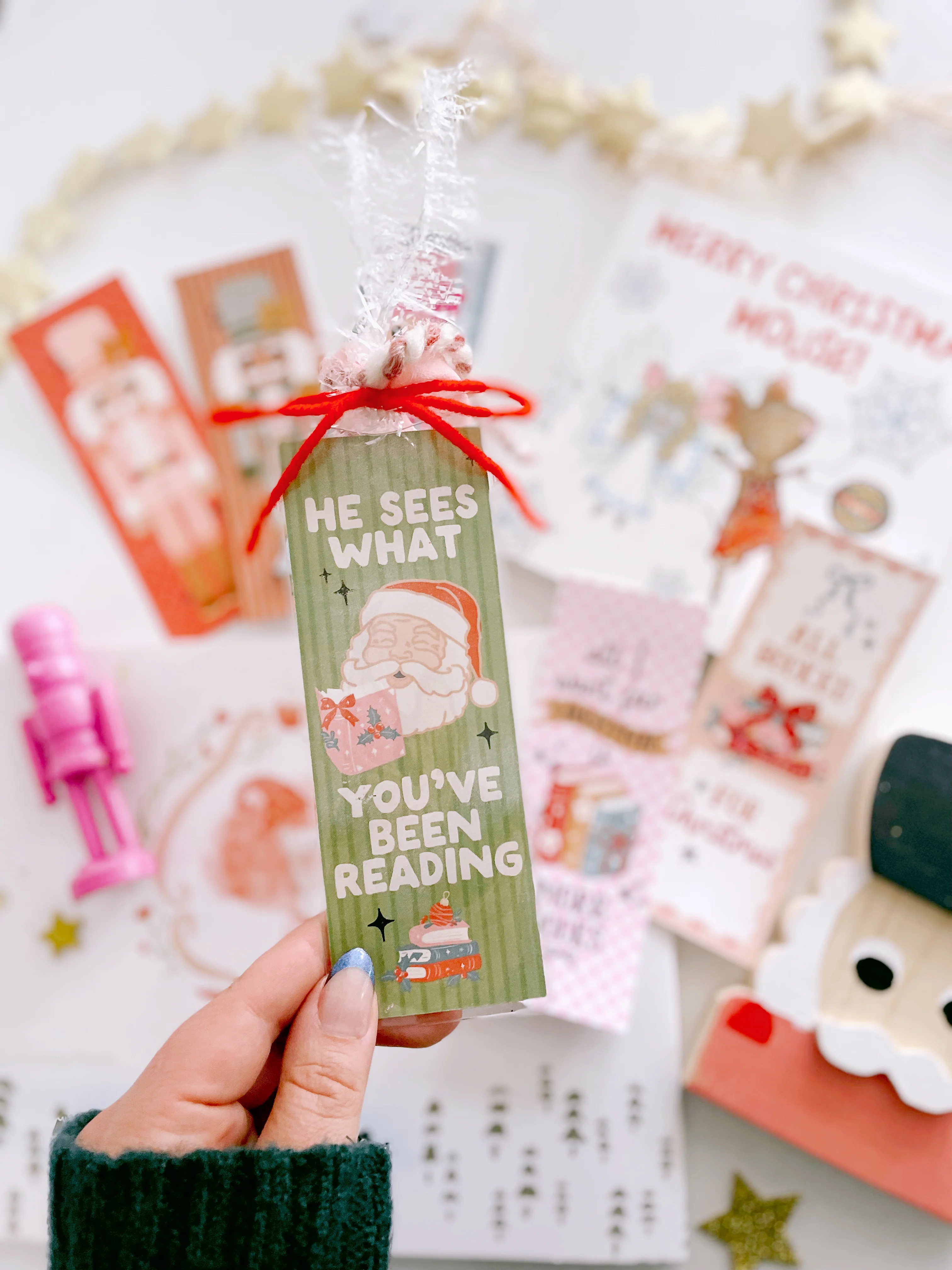 Christmas Bookmarks | Printable craft | The Letter Vee