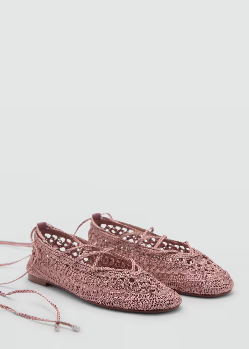 Crochet ballerina flats with strips pink - Woman - 8 - MANGO | MANGO (UK)