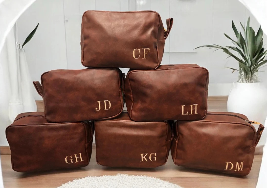 Groomsmen Gift Set Groomsman Bags Personalize Shaving Kit Travel Toiletry Bag Brown Leather Dopp ... | Etsy (US)