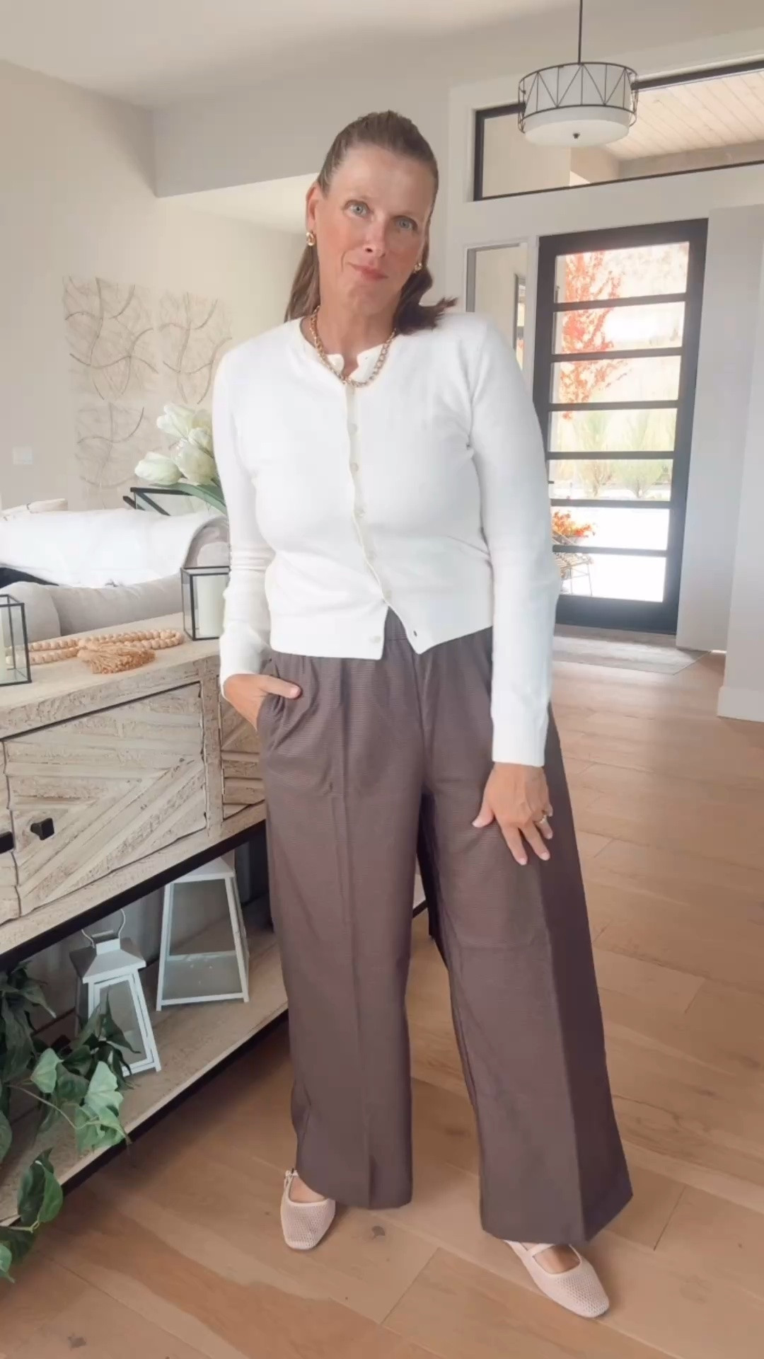 Casual elevate fall look

Fall outfit, fall pants, cute cardigan,

#LTKootd #LTKSeasonal #LTKMidsize