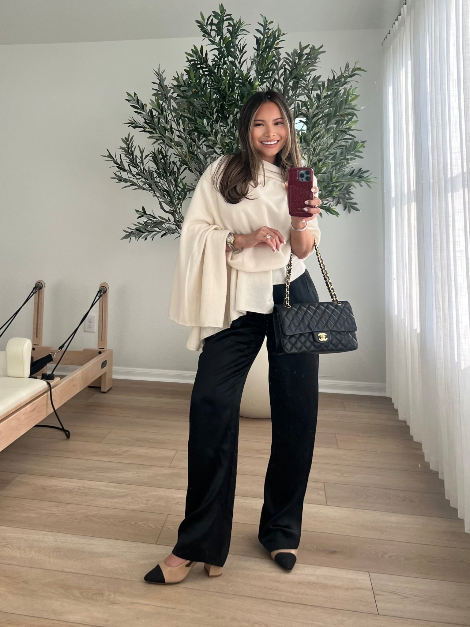 makes any outfit 100x more chic and can be worn so many ways. @onequince #quincepartner