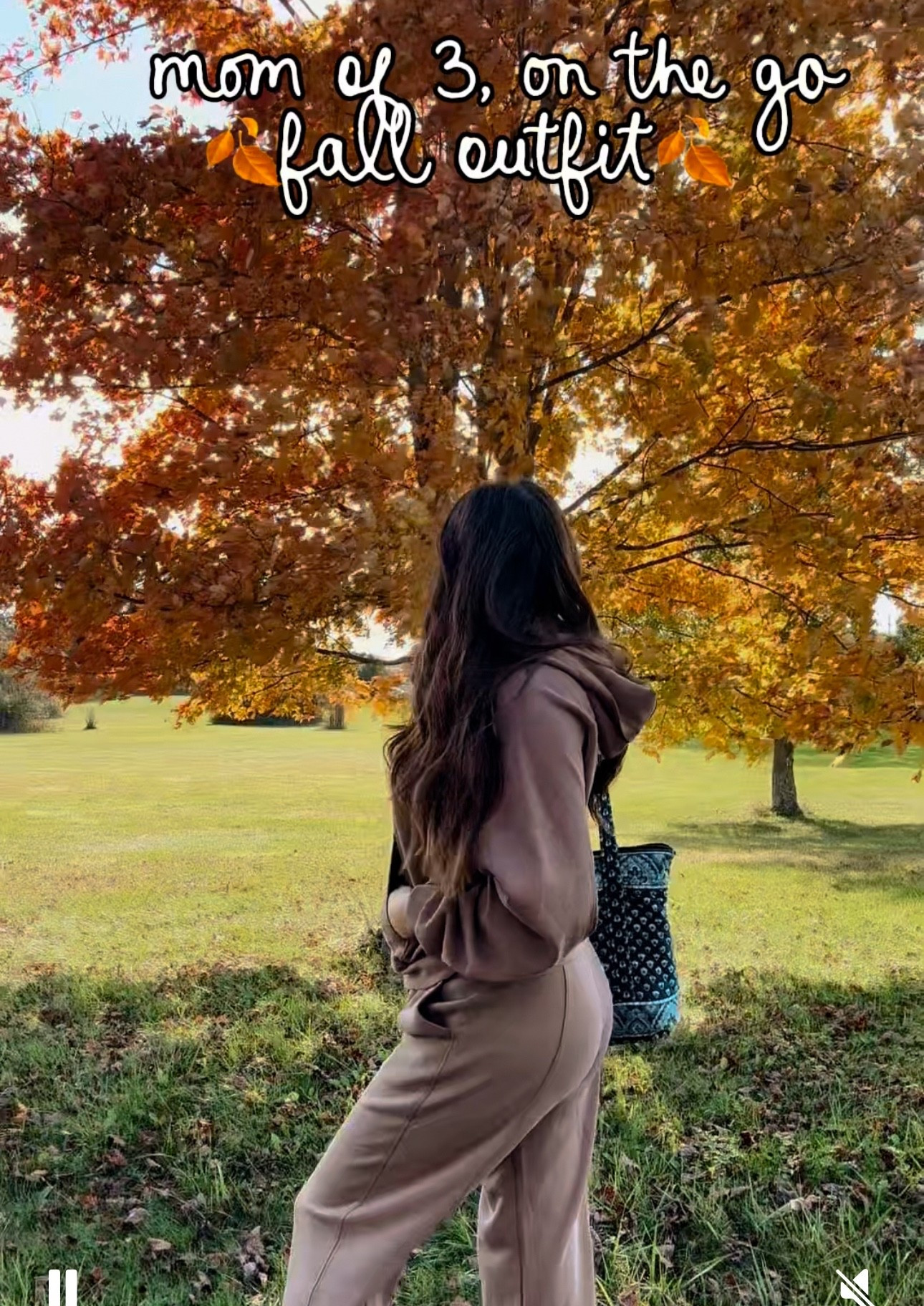 It’s giving fall, stretchy, and stylish  

#LTKActive #LTKSeasonal #LTKStyleTip