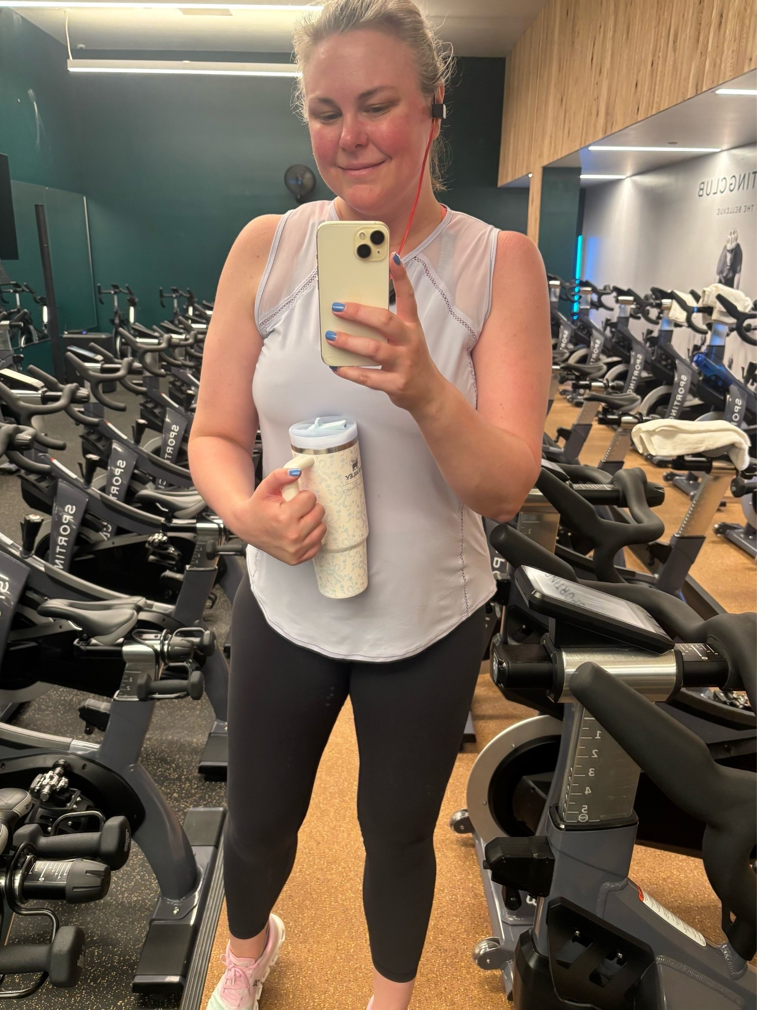 Today’s sweatfit for spin class 🚲

#LTKfitnessgoals #LTKselfcare #LTKActive