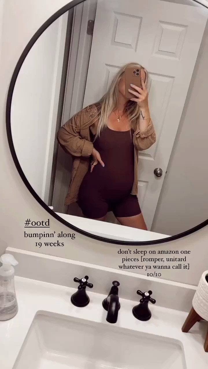 these one pieces + aerie pool to party cover up are everything! 

medium one piece
large cover up to have it be oversized
 #LTKbumpstyle

#LTKstyletip #LTKunder100