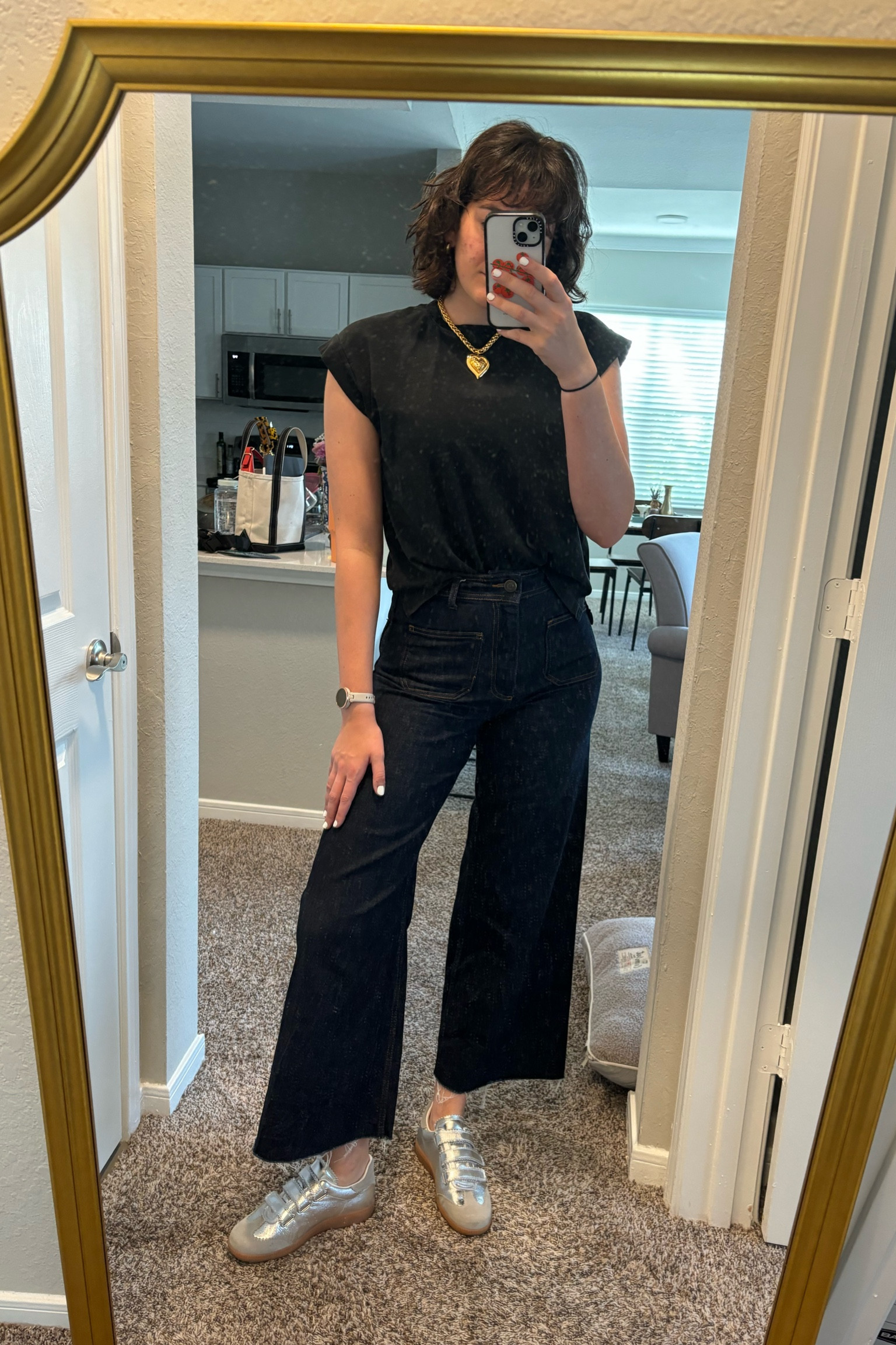 Favorite shoes, favorite necklace, favorite shirt. Basically an outfit of all my favs. This was perfect for all of the crazy unboxing I did today and for keeping the stains at bay!! These jeans are the Marine cut from Zara and fit so well  

#LTKFindsUnder50 #LTKShoeCrush