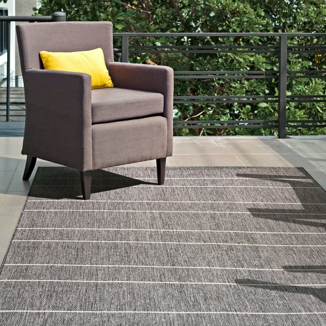 nuLOOM Pinstriped Taliah Indoor/Outdoor Area Rug, 5' 3" x 7' 6", Gray | Walmart (US)