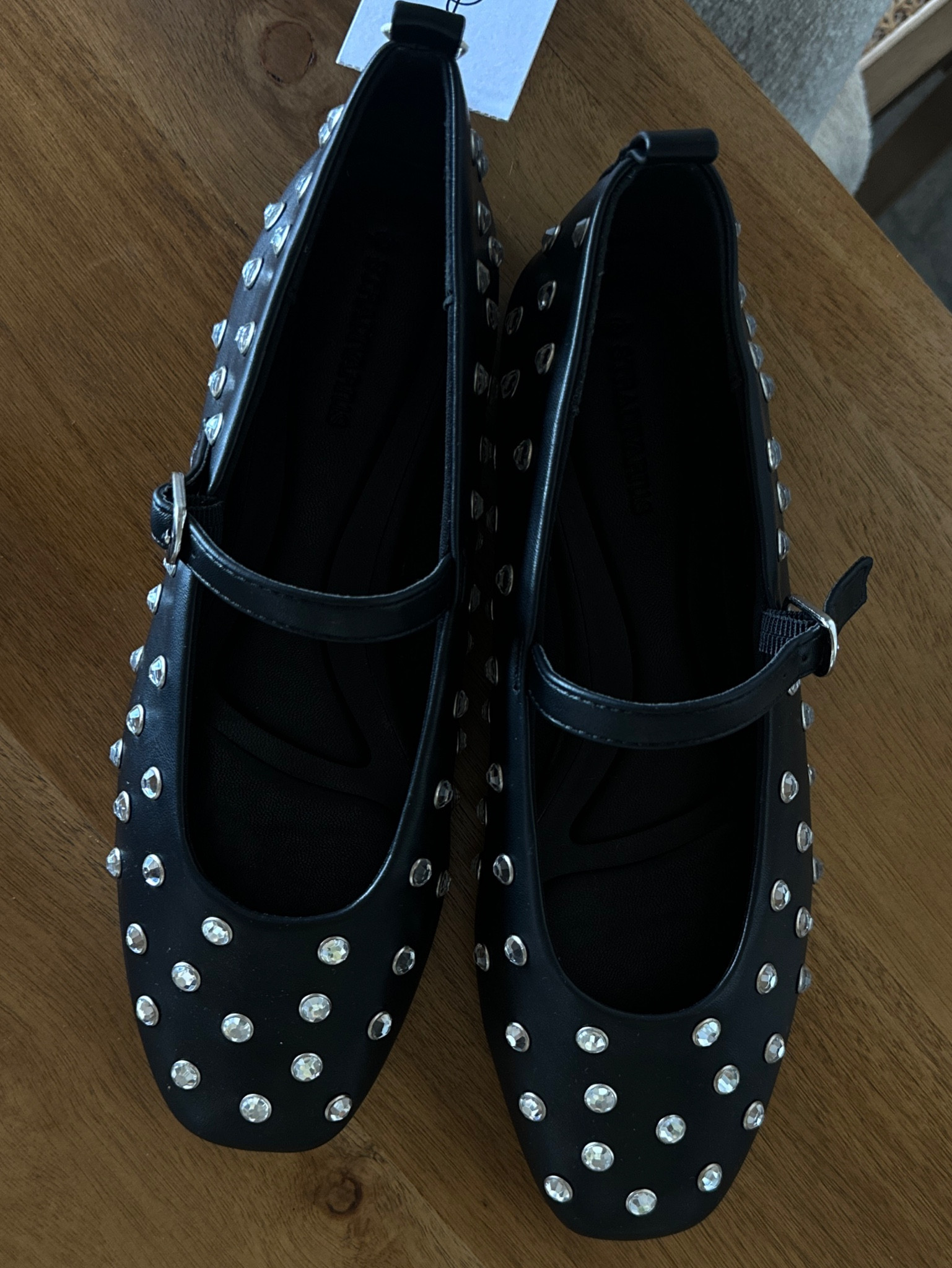 Studded flats roundup; these Stradivarius run true to size — I got a 38! #LTKunder100

#LTKshoecrush #LTKstyletip