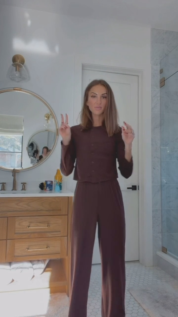 another pair of target pajamas / loungewear i am OBSESSED with! 😍

#LTKFindsUnder50